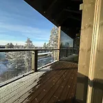 Huoneisto Naava 302 - Gorgeous With View